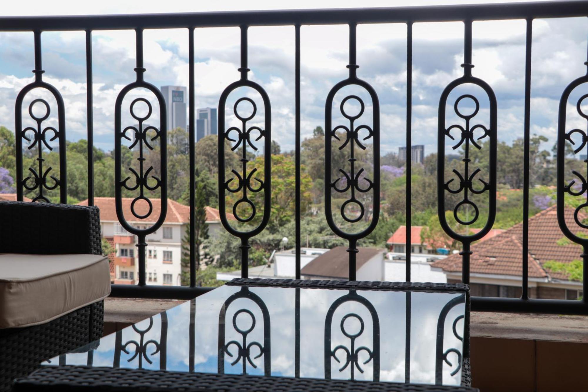 Gemsuites Serviced Apartments State House Nairobi Esterno foto