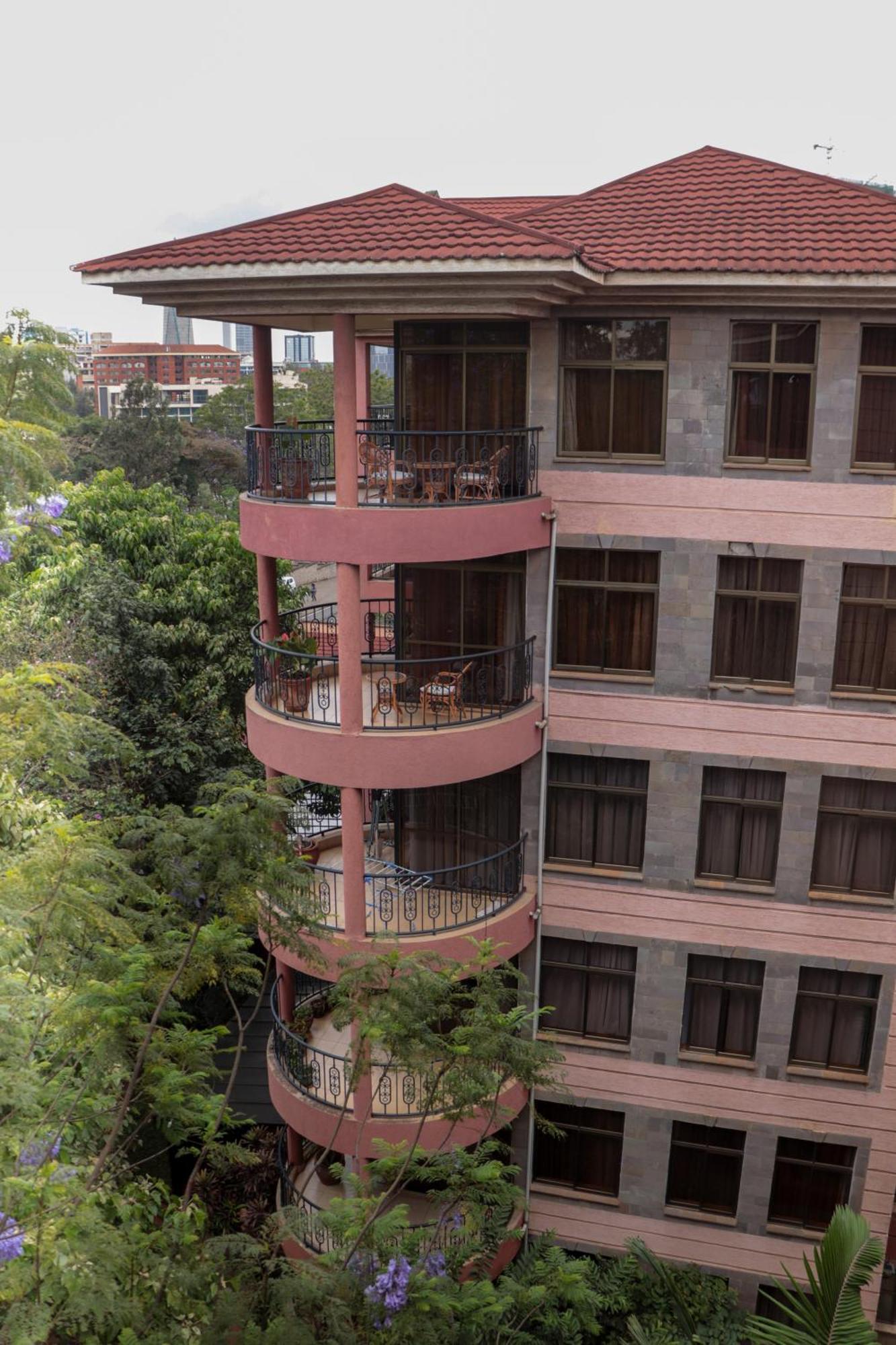Gemsuites Serviced Apartments State House Nairobi Esterno foto