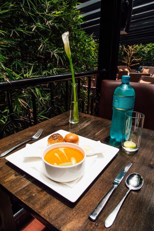 Gemsuites Serviced Apartments State House Nairobi Esterno foto